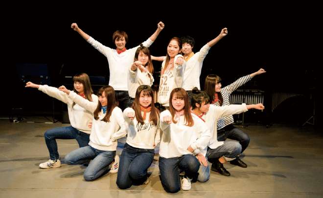 表現芸術に力を入れた学びとボランティア活動